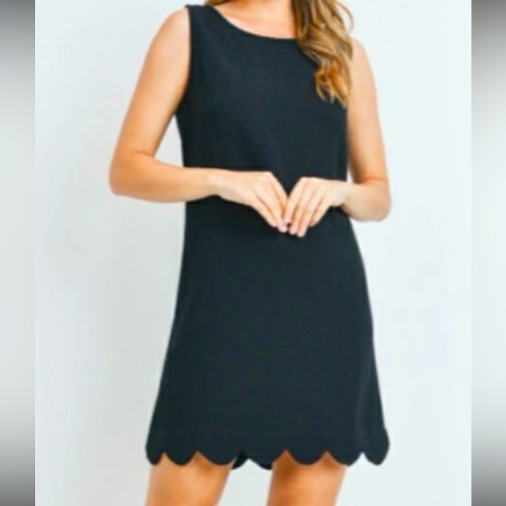 Monteau Los Angeles Black Scallop Hem Sleeveless Dress XS